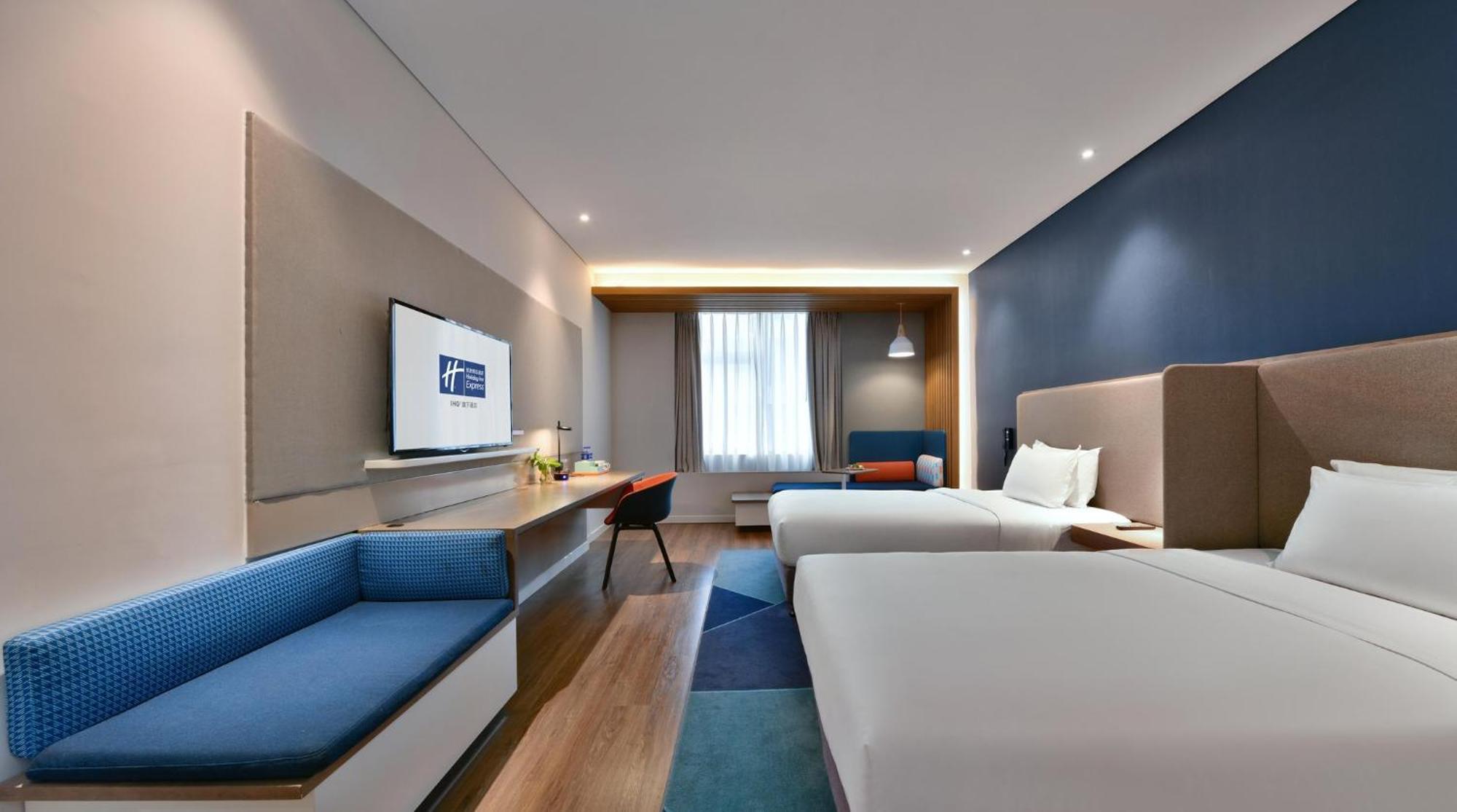 Holiday Inn Express Chengdu North Railway Station By Ihg - Near Panda Base, Near Chunxi Road Exterior photo